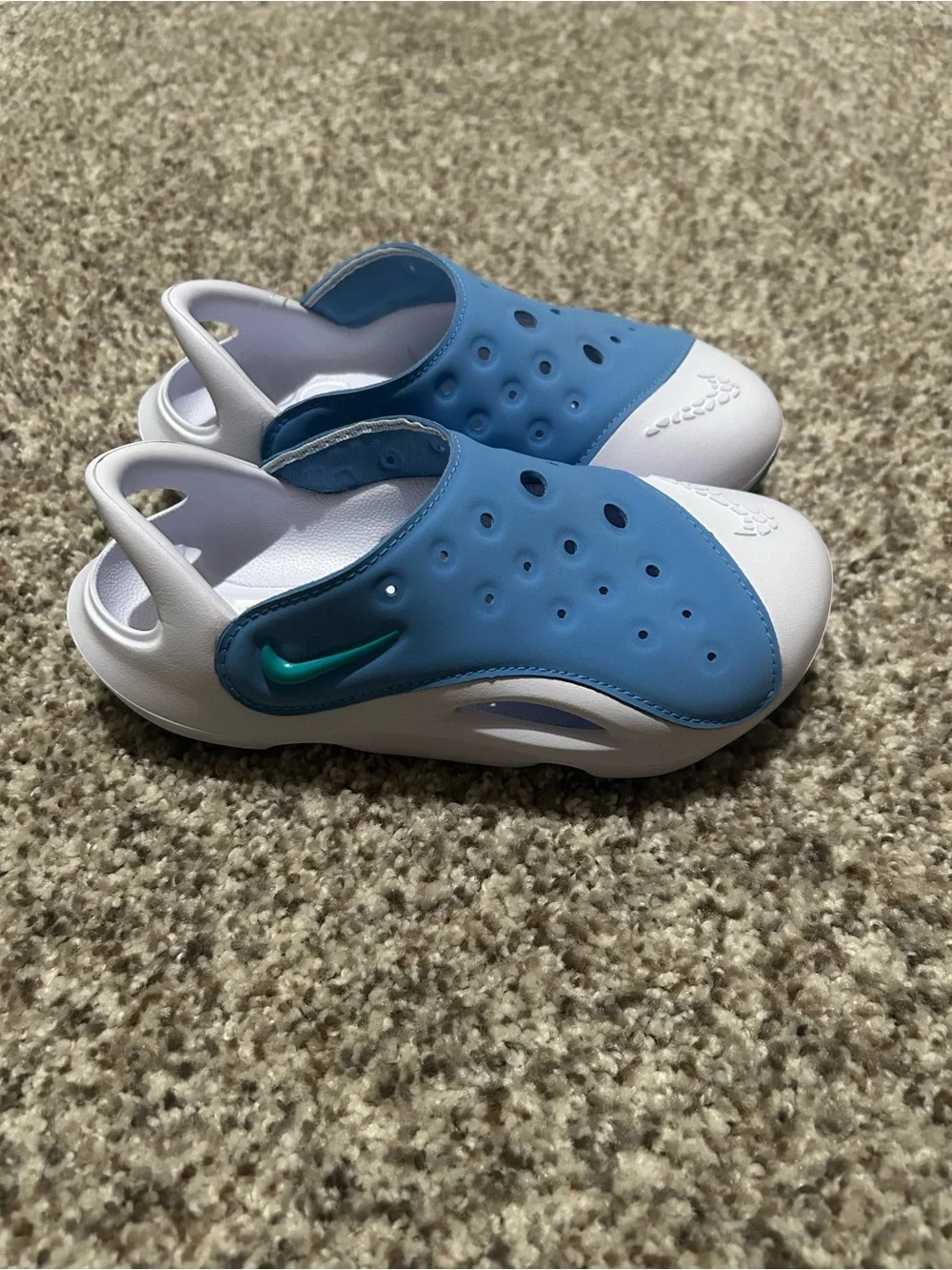 Nike Aquaswoosh Kids Blue and White Sandals with Breathable Perforated Upper